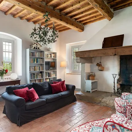 Casa Mirandola *
